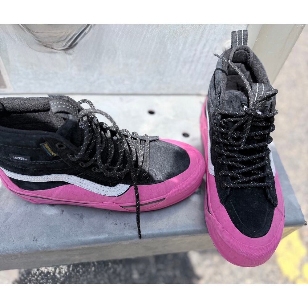 Vans MTE Cold Weather Primaloft High Top Sneakers Black Pink Women’s 8